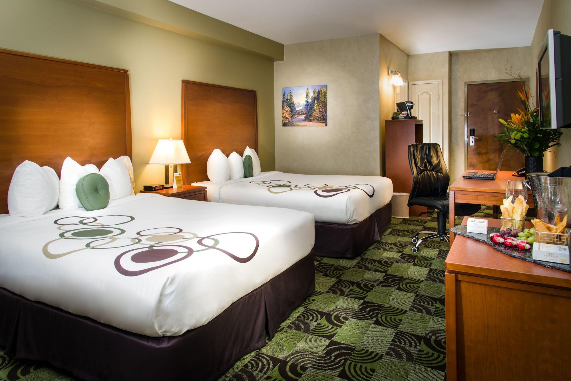 Deerfoot Inn And Casino Calgary Extérieur photo