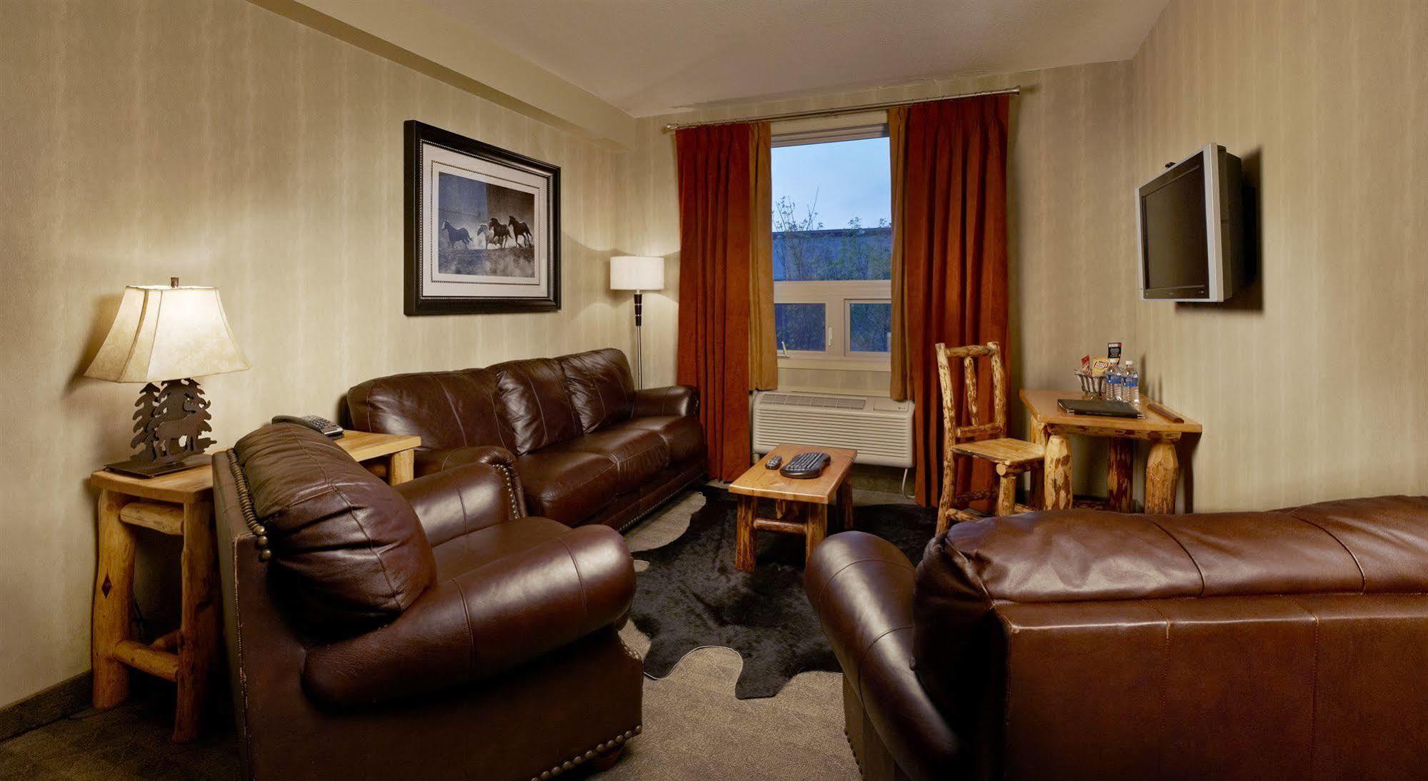 Deerfoot Inn And Casino Calgary Extérieur photo