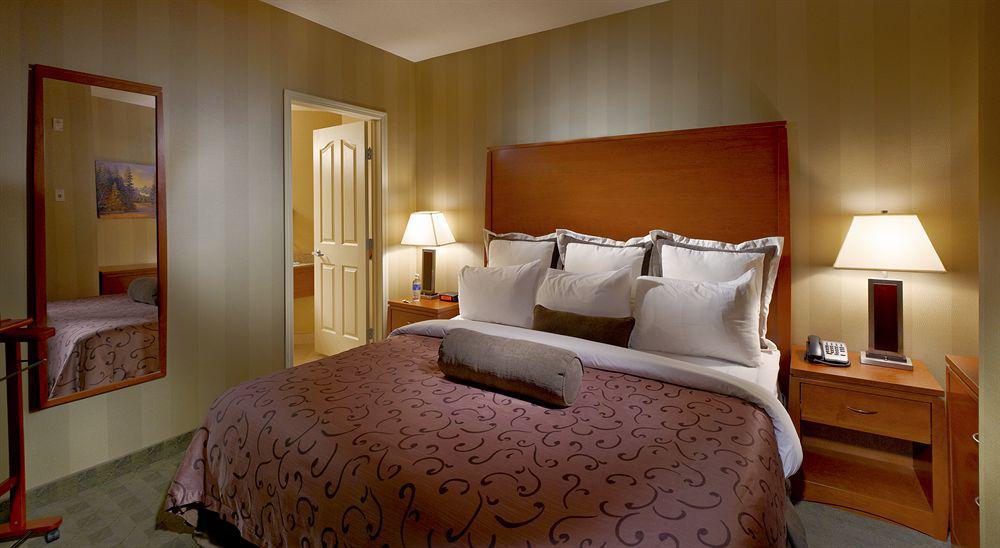 Deerfoot Inn And Casino Calgary Extérieur photo